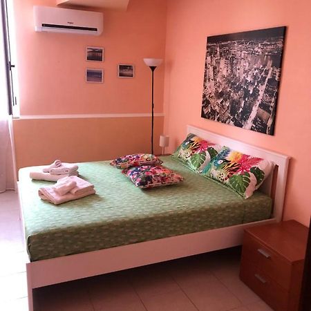 Cali-Formia B&B מראה חיצוני תמונה